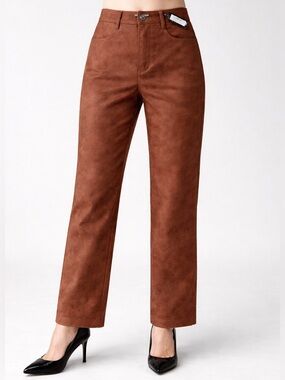 NWT Pretty LittleThing Straight Leg Pants